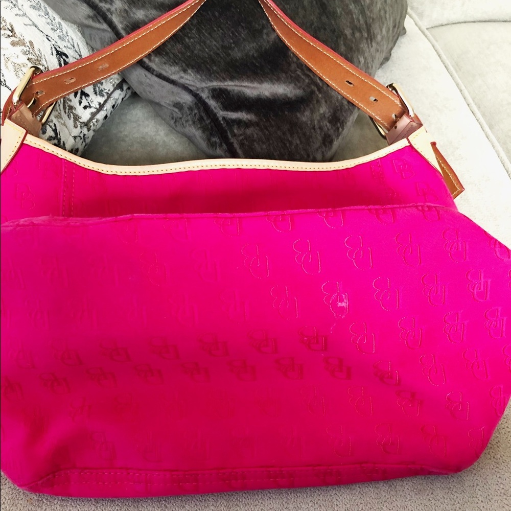 Pink Handbag - Picture 3 of 7